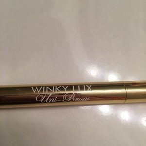 NWT Winky Lux Uni-Brow Universal Eyebrow Pencil